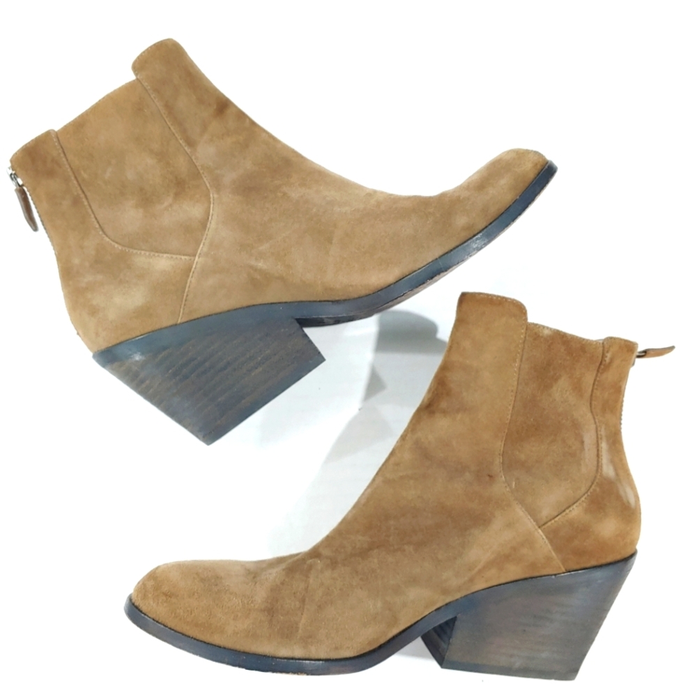 EILEEN FISHER PEER ANKLE BOOT